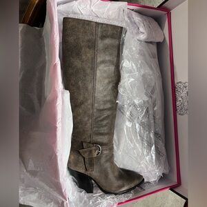 NWT in Box. Vince Camuto knee high boots.